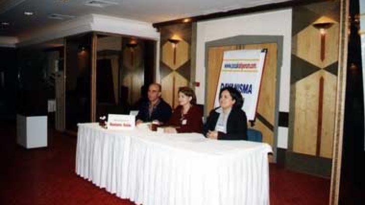 08 Aralık 2001 www.cocukistiyorum.com Toplantısı