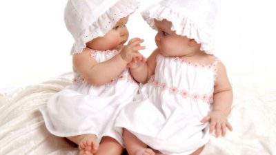 Tüp Bebek başarı hikayesi ; Dondurulmuş embriyo ikiz kızlarım geliyor..